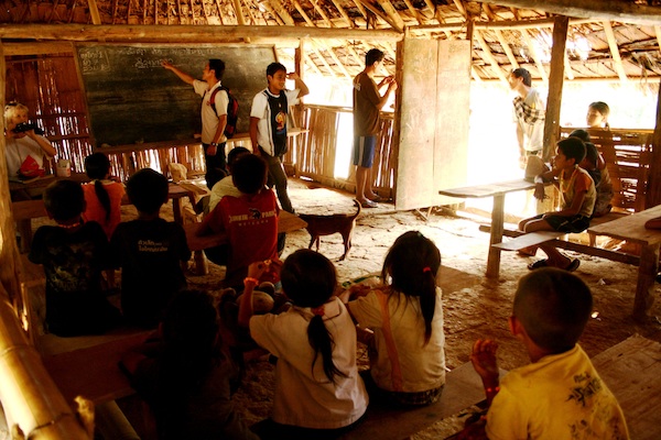 laos-naluang-old-school.jpg